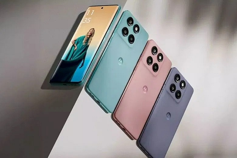 Nổi bật ở phân khúc tầm trung, Edge 60 Fusion gây ấn tượng với thiết kế và độ bền. Nổi bật ở phân khúc tầm trung, Edge 60 Fusion gây ấn tượng với thiết kế và độ bền.