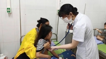 Bộ Y tế cảnh báo bùng phát dịch cúm mùa, số ca mắc tăng vọt