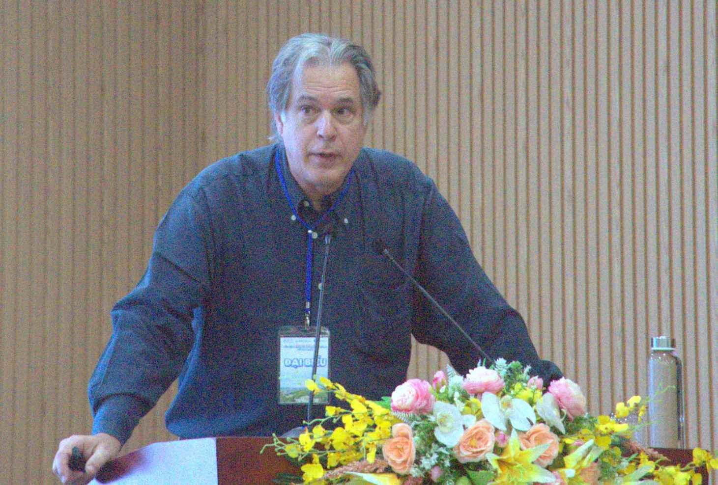 TS Lovatelli Alessandro - chuyên gia thủy sản, Tổ chức Lương nông quốc tế (FAO) - chia sẻ nuôi cua bền vững. Ảnh: Nhật Hồ TS Lovatelli Alessandro - chuyên gia thủy sản, Tổ chức Lương nông quốc tế (FAO) - chia sẻ nuôi cua bền vững. Ảnh: Nhật Hồ