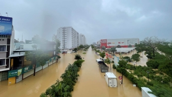 Thủ tướng yêu cầu khẩn trương ứng phó lũ đặc biệt lớn tại miền Trung và Tây Nguyên