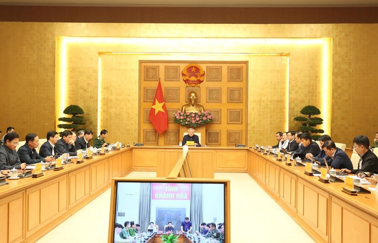 Phó Thủ tướng Thường trực Chính phủ Nguyễn Hòa Bình dự tại điểm cầu trụ sở Chính phủ - Ảnh VGP Phó Thủ tướng Thường trực Chính phủ Nguyễn Hòa Bình dự tại điểm cầu trụ sở Chính phủ - Ảnh VGP