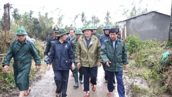 Đắk Lắk sớm khôi phục lại hoạt động kinh tế, ổn định đời sống người dân vùng lũ