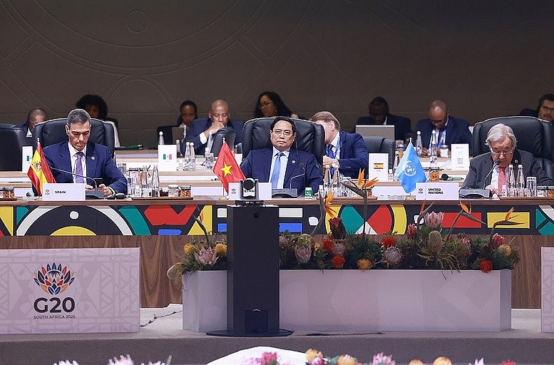 Thủ tướng khẳng định Việt Nam sẵn sàng hợp tác chặt chẽ với G20 và cộng đồng quốc tế triển khai các ưu tiên chiến lược nêu trên bằng các chương trình, dự án hợp tác cụ thể, thiết thực, góp phần mang lại thịnh vượng cho các quốc gia và mọi người dân - Ảnh: VGP/Nhật Bắc Thủ tướng khẳng định Việt Nam sẵn sàng hợp tác chặt chẽ với G20 và cộng đồng quốc tế triển khai các ưu tiên chiến lược nêu trên bằng các chương trình, dự án hợp tác cụ thể, thiết thực, góp phần mang lại thịnh vượng cho các quốc gia và mọi người dân - Ảnh: VGP/Nhật Bắc