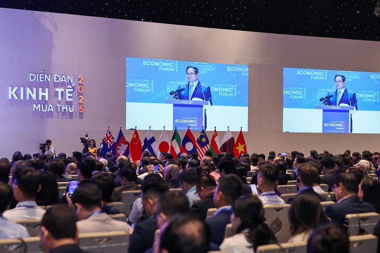 Thủ tướng cũng nhấn mạnh những bài học kinh nghiệm quan trọng, quý báu của cách mạng Việt Nam - Ảnh: VGP Thủ tướng cũng nhấn mạnh những bài học kinh nghiệm quan trọng, quý báu của cách mạng Việt Nam - Ảnh: VGP