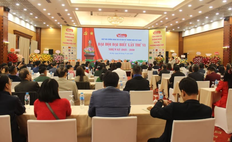 Toàn cảnh Đại hội đại biểu lần thứ VI Hiệp hội Chống hàng giả và Bảo vệ thương hiệu Việt Nam Toàn cảnh Đại hội đại biểu lần thứ VI Hiệp hội Chống hàng giả và Bảo vệ thương hiệu Việt Nam