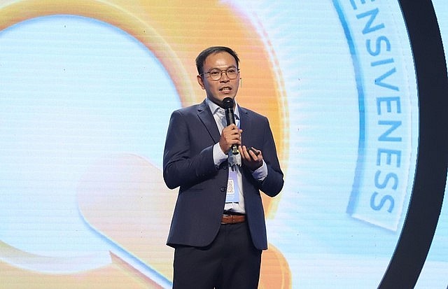 TS.BS Hồ Quang Chánh – Trưởng nhóm Sốt xuất huyết Dengue, Đơn vị Nghiên cứu Lâm sàng Đại học Oxford (OUCRU), Bệnh viện Bệnh Nhiệt đới TPHCM. TS.BS Hồ Quang Chánh – Trưởng nhóm Sốt xuất huyết Dengue, Đơn vị Nghiên cứu Lâm sàng Đại học Oxford (OUCRU), Bệnh viện Bệnh Nhiệt đới TPHCM.