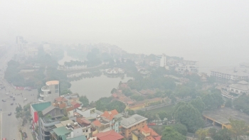 Không khí Hà Nội chạm ngưỡng "nguy hại", kích hoạt giải pháp ứng phó khẩn cấp
