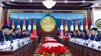 Tổng Bí thư Tô Lâm và Tổng Bí thư, Chủ tịch nước Lào chứng kiến Lễ trao các văn kiện hợp tác