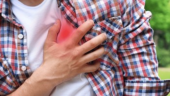 Quản lý bệnh suy tim: Chuyển dịch sang y học cá thể hóa và số hóa toàn diện