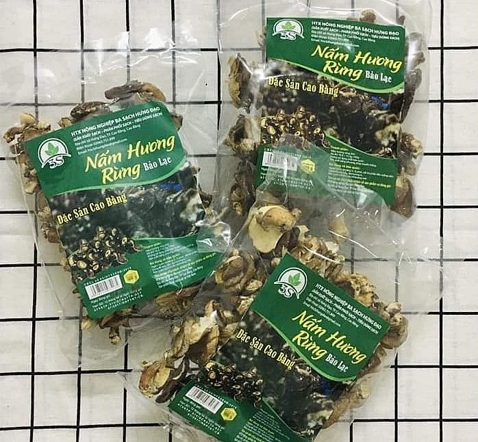 Một trong số các sản phẩm OCOP tham gia đánh giá, phân hạng Một trong số các sản phẩm OCOP tham gia đánh giá, phân hạng