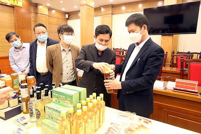 Các sản phẩm OCOP tỉnh Vĩnh Phúc được đánh giá, phân hạng..