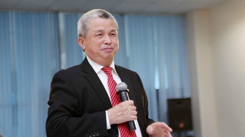 PGS.TS Trần Đáng - Chủ tịch Hiệp hội Thực phẩm chức năng Việt Nam (Nguyên Cục trưởng Cục An toàn Vệ sinh thực phẩm, Bộ Y tế) PGS.TS Trần Đáng - Chủ tịch Hiệp hội Thực phẩm chức năng Việt Nam (Nguyên Cục trưởng Cục An toàn Vệ sinh thực phẩm, Bộ Y tế)