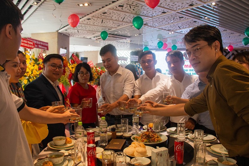 Tạp chí điện tử Thương hiệu và Sản phẩm ra mắt văn phòng đại diện tại TP. HCM Tạp chí điện tử Thương hiệu và Sản phẩm ra mắt văn phòng đại diện tại TP. HCM