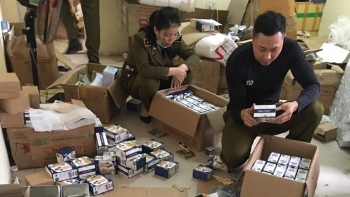 Hà Nam: Bắt quả tang cơ sở gia công lượng lớn thuốc đông y gia truyền nghi giả