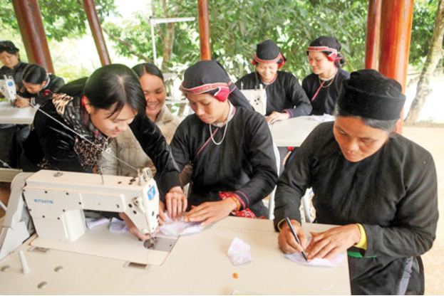 Hỗ trợ học nghề để chuyển đổi nghề Hỗ trợ học nghề để chuyển đổi nghề