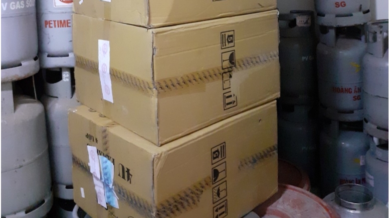 Tây Ninh: Bắt giữ 235 hộp khẩu trang giả mạo nhãn hàng hóa