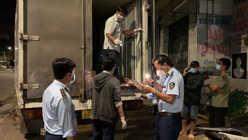 Xe ô tô chở hàng hóa Xe ô tô chở hàng hóa