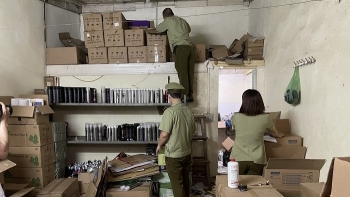 Hà Nội: Thu giữ gần 50.000 sản phẩm mỹ phẩm không rõ nguồn gốc