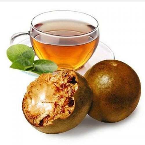 La hán được bán rất nhiều tại Việt Nam dưới hình thức quả khô La hán được bán rất nhiều tại Việt Nam dưới hình thức quả khô