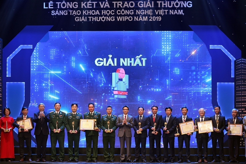 Trao Giải thưởng VIFOTEC cho 40 công trình khoa học