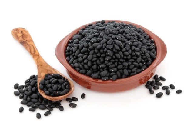 Đậu đen xanh lòng là một loại hạt giàu dưỡng chất, có nhiều công dụng tốt cho sức khỏe