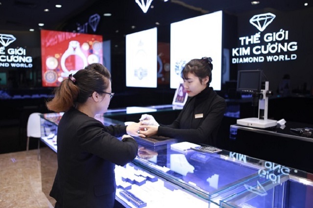 Thế giới kim cương chính thức có ông chủ mới