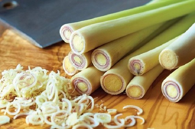 Các dưỡng chất trong sả còn giúp cải thiện làn da của chị em