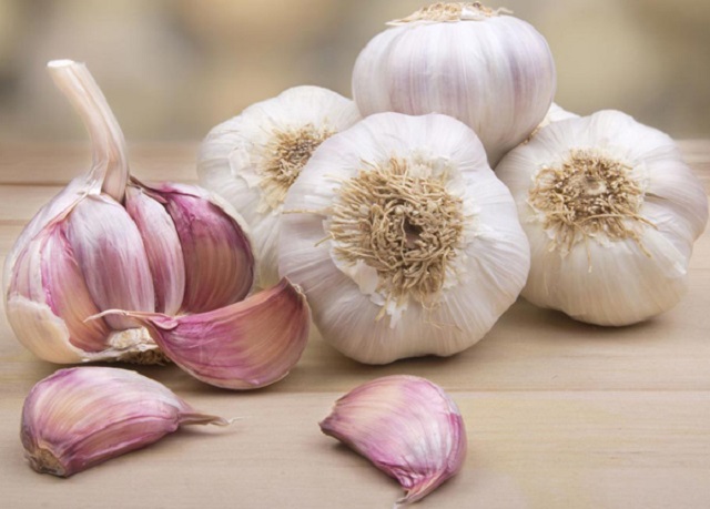 tỏi giúp trị tăng huyết áp