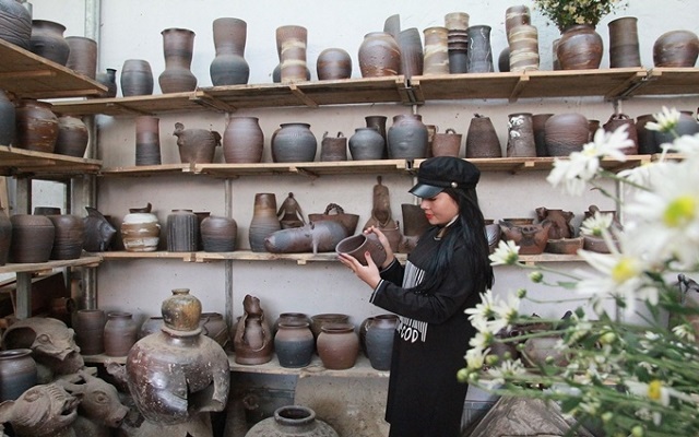 Nhiều giải pháp được đề xuất để bảo vệ và phát triển làng gốm Hương Canh