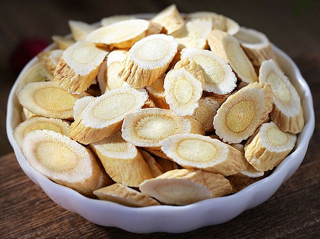 Khắc phục tình trạng mồ hôi ở lòng bàn tay, lòng bàn chân bằng bài thuốc Đông Y