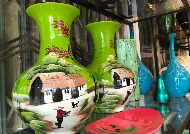 Sản phẩm sơn mài Hạ Thái đã khẳng định được thương hiệu nhờ uy tín, chất lượng luôn bóng, mịn, đẹp, độ bền cao